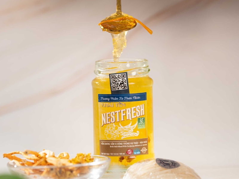 Yến chưng vị Đông Trùng Hạ Thảo Quế Hoa