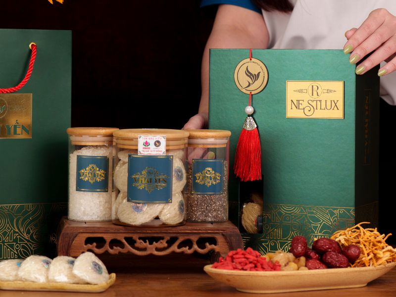 mua yến về chưng