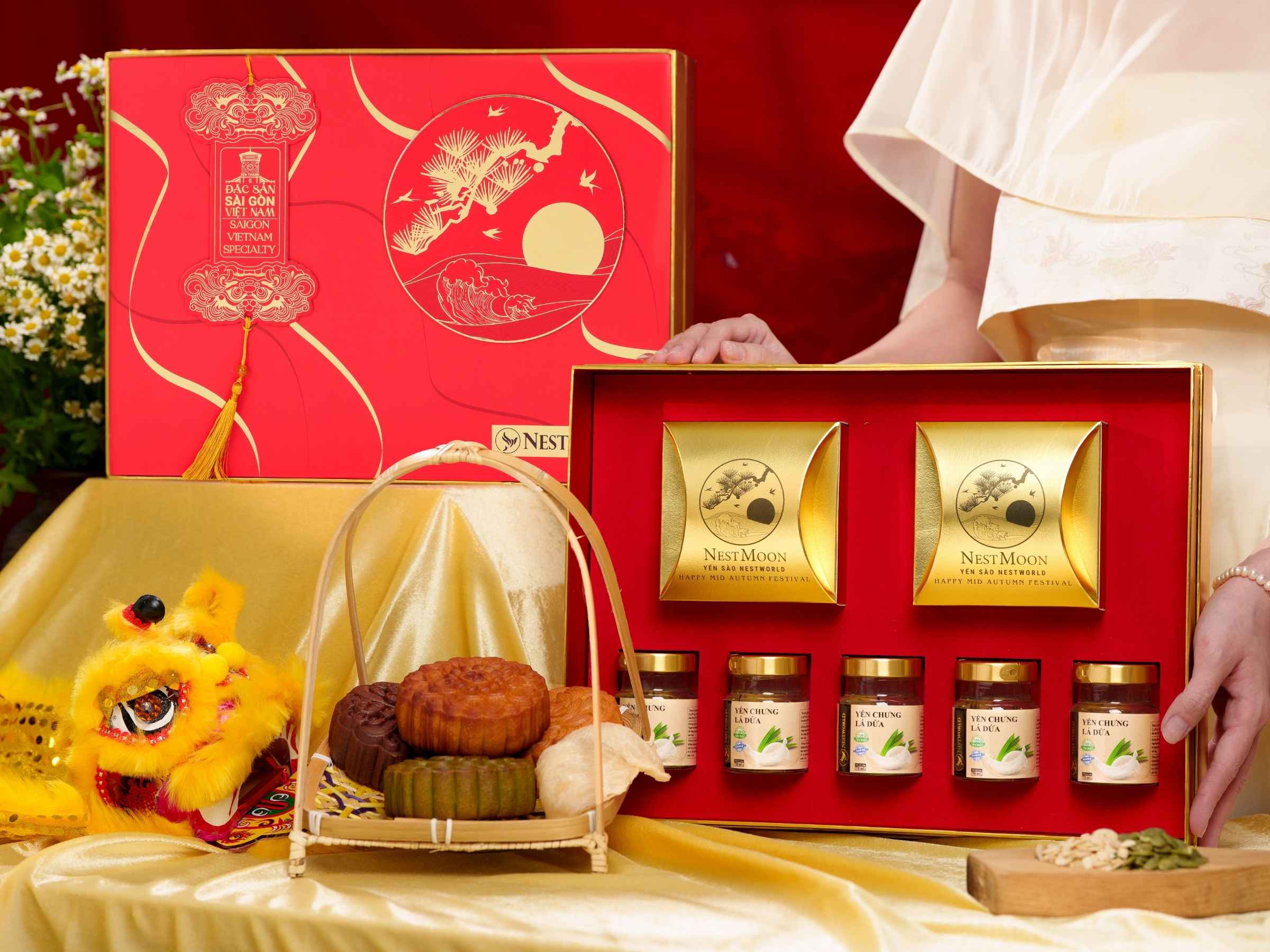 Set bánh trung thu yến sào Minh Nguyệt